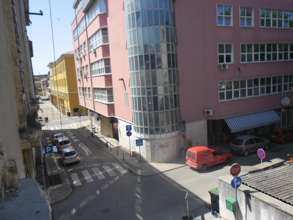 City Center Rooms Pula Exterior foto