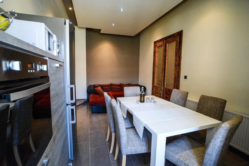 City Center Rooms Pula Exterior foto