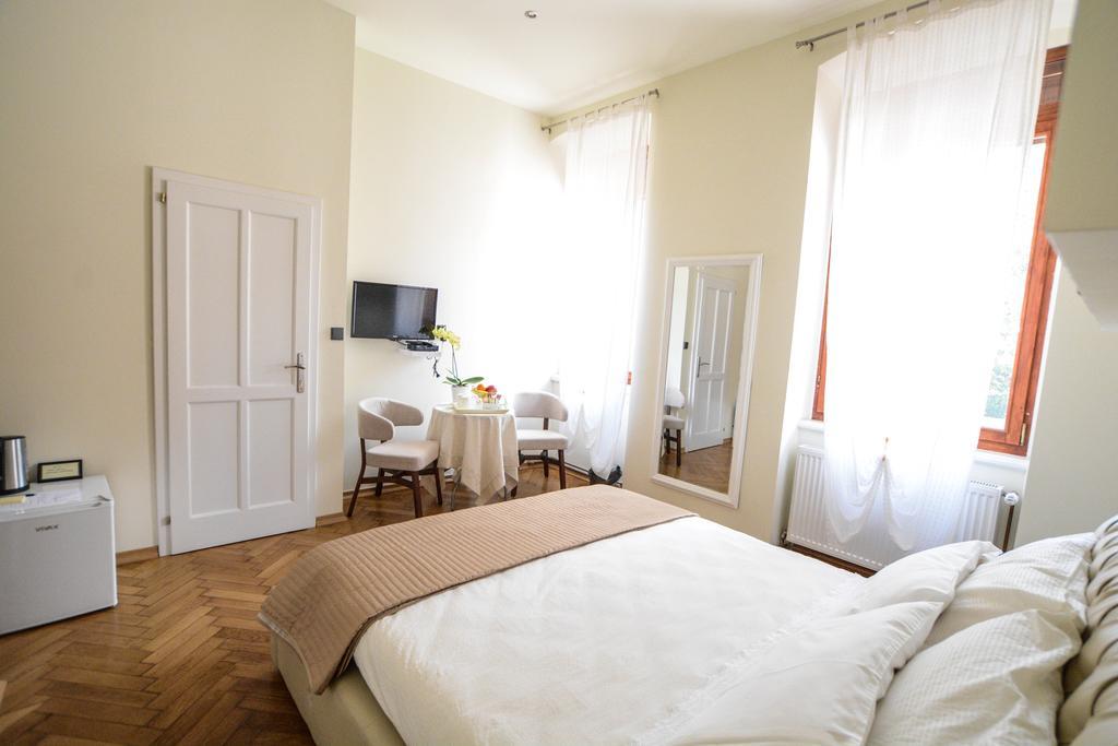 City Center Rooms Pula Cameră foto