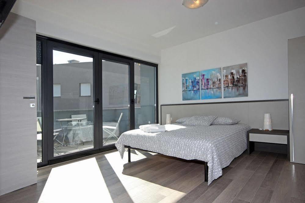City Center Rooms Pula Exterior foto