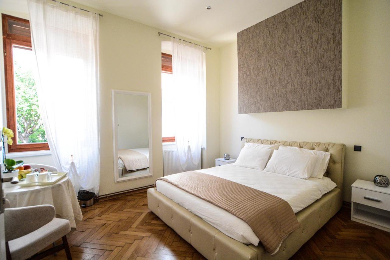 City Center Rooms Pula Cameră foto